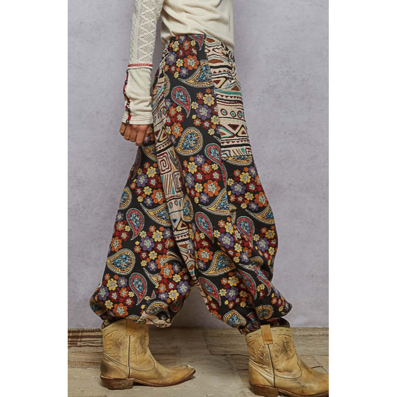 Main Character Jacquard Pants