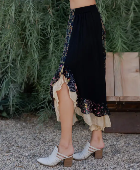 Moonlight Ruffle Skirt