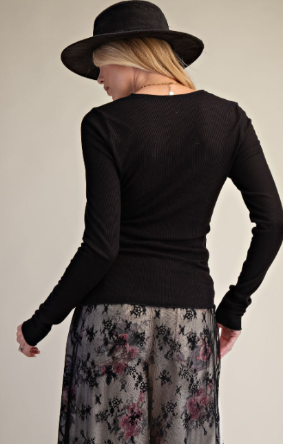 Lacey Thoughts Top