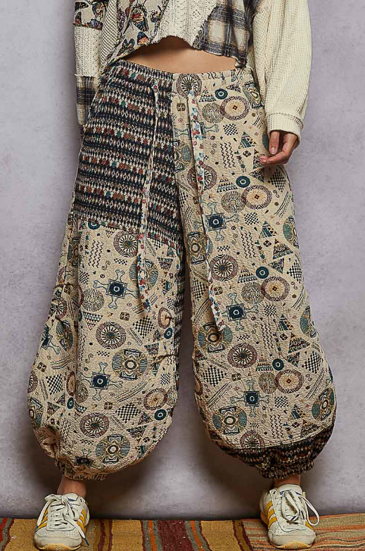 Main Character Jacquard Pants