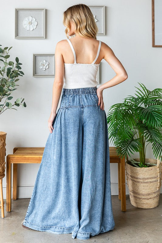 Trend Setter Wide Leg Pintuck Jeans