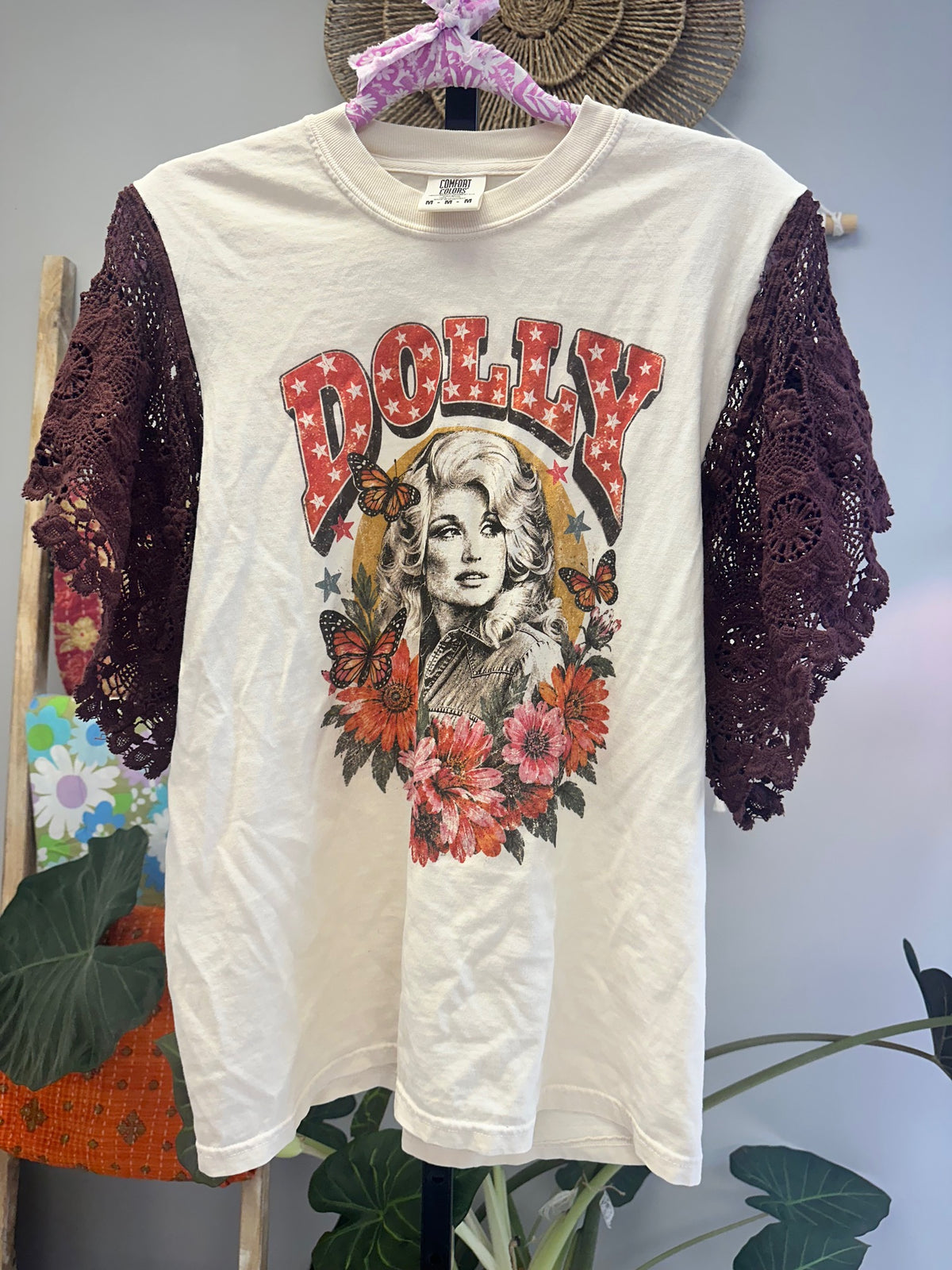 Crochet Sleeve Graphic Tees