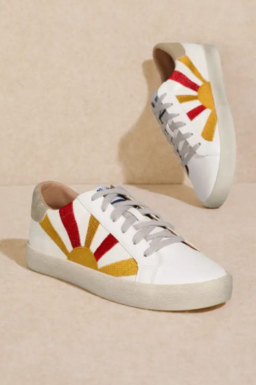 Retro Miracle Miles Sunny Sneakers