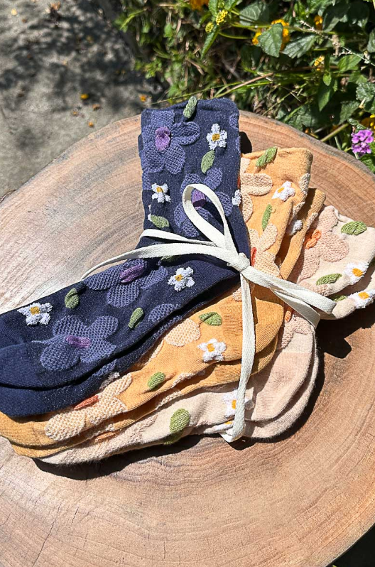 Floral Textured Socks