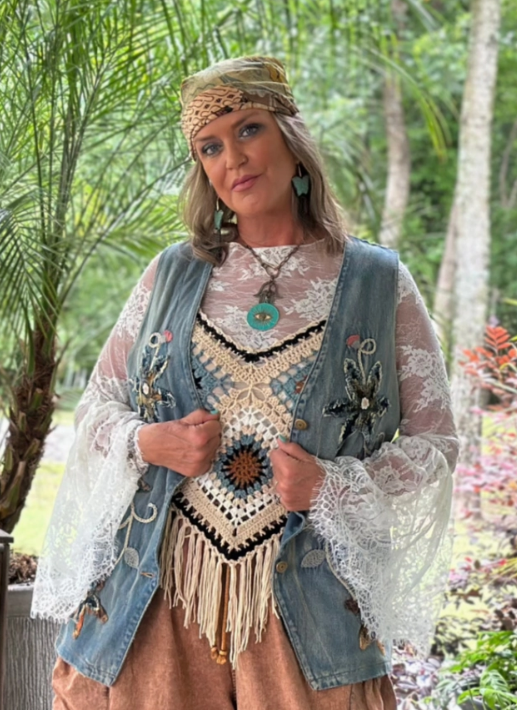 Garden Tea Lace Bell Sleeve Top