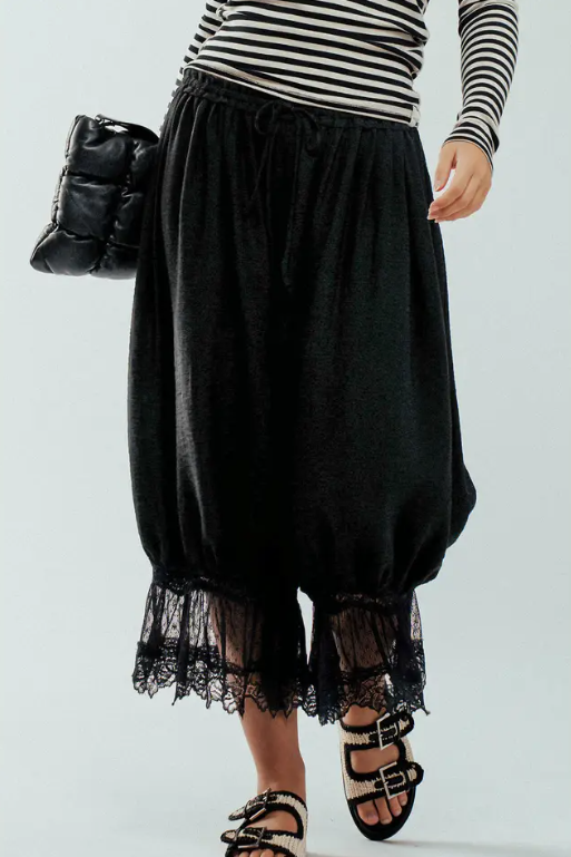 Shadows Lace Bloomer Pants