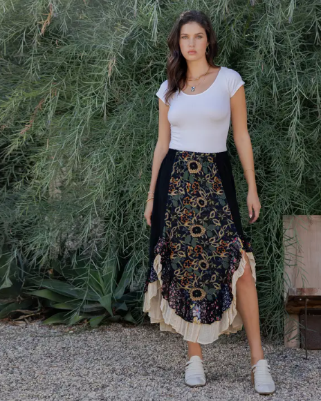 Moonlight Ruffle Skirt
