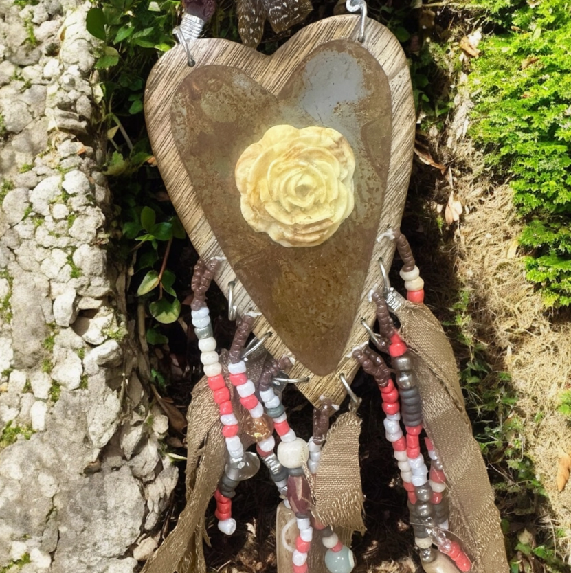 Wooden Roses Necklace