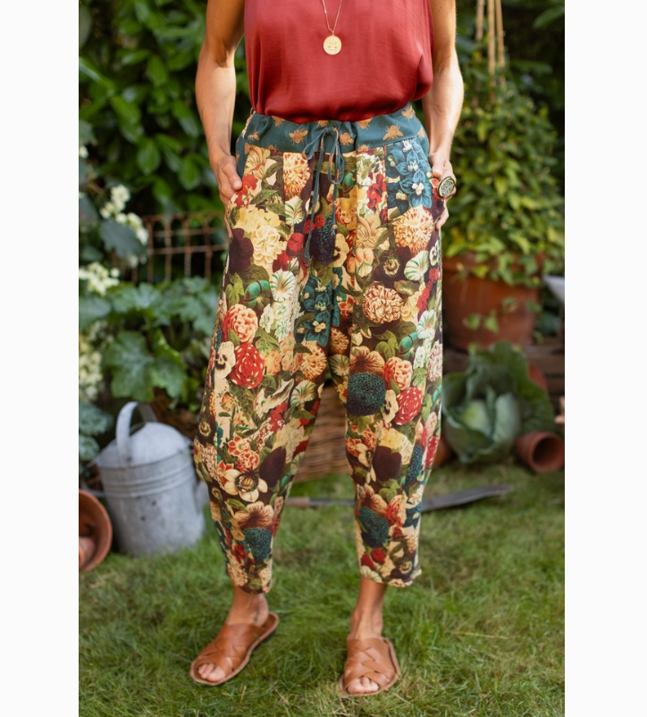 Stay Gold Linen Pants