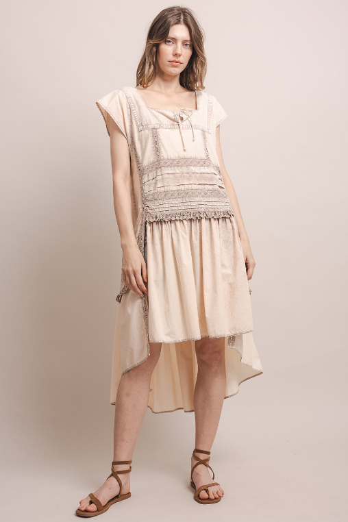 Taking Sides Hi-Lo Top