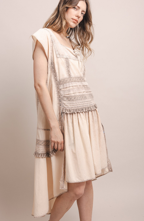 Taking Sides Hi-Lo Top