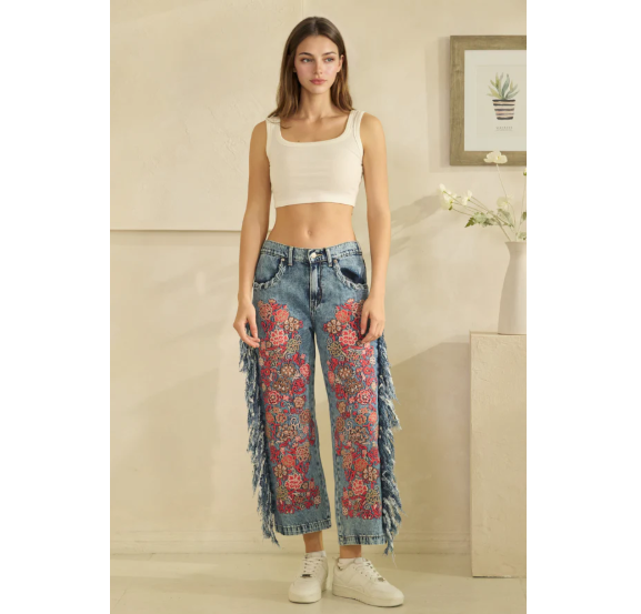 Embroidered Side Fray Jeans *Final Sale*