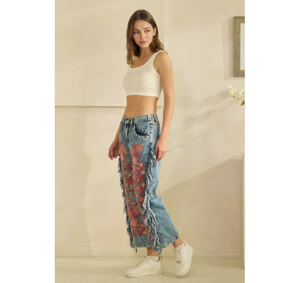 Embroidered Side Fray Jeans *Final Sale*