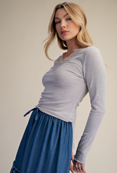 Lacey Thoughts Top