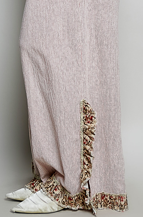 Side Note Striped Pants