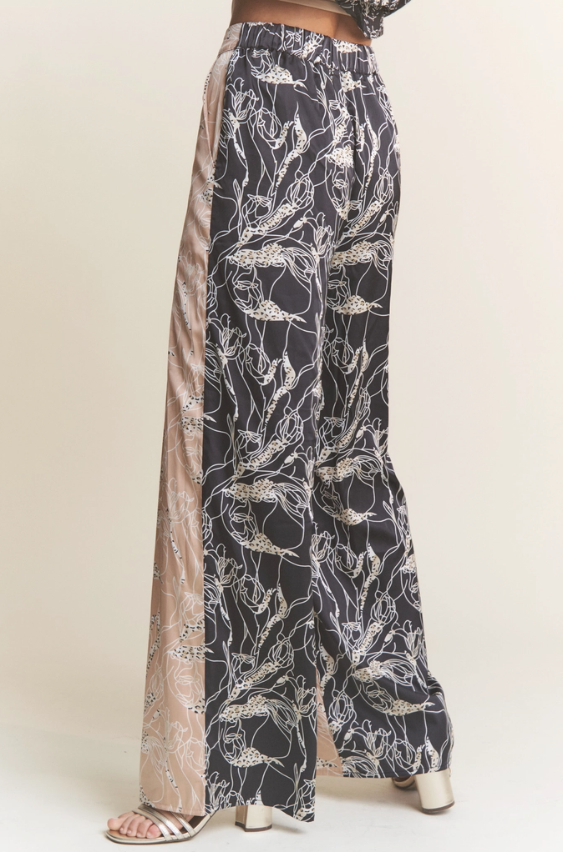 Split Decisions Pants *Doorbuster*Final Sale*
