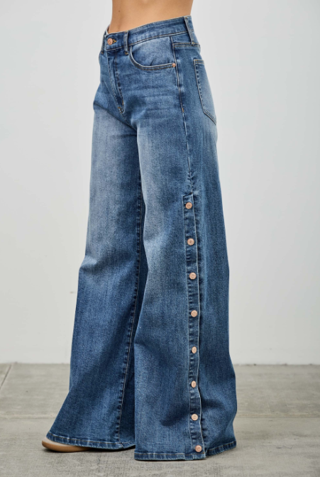 Side Snap Jeans
