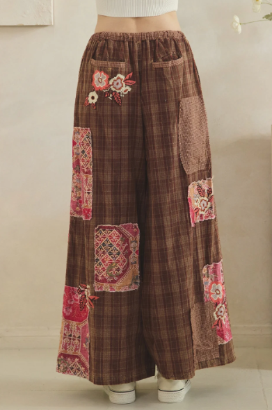 Cinnamon Girl Plaid Pants