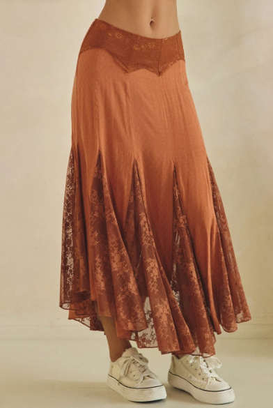 Spinning Free Lace Skirt