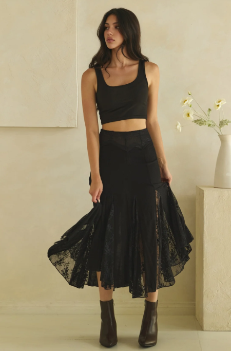 Spinning Free Lace Skirt