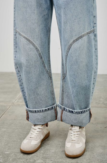 Western Barrel Jeans