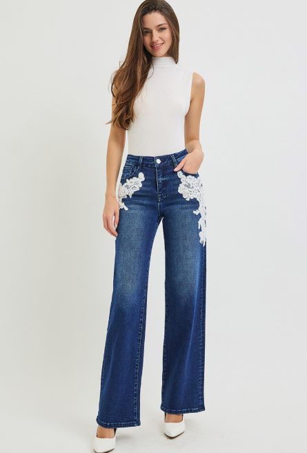 Risen Lace Embroidered Jeans