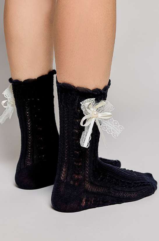 Bows & Pearls Socks