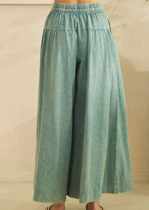 Black Pintuck Pants *Final Sale*